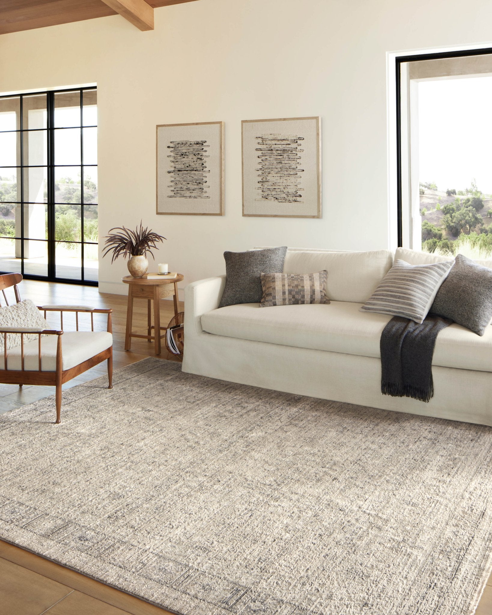 Amber Lewis x Loloi Alie Taupe / Dove Rug