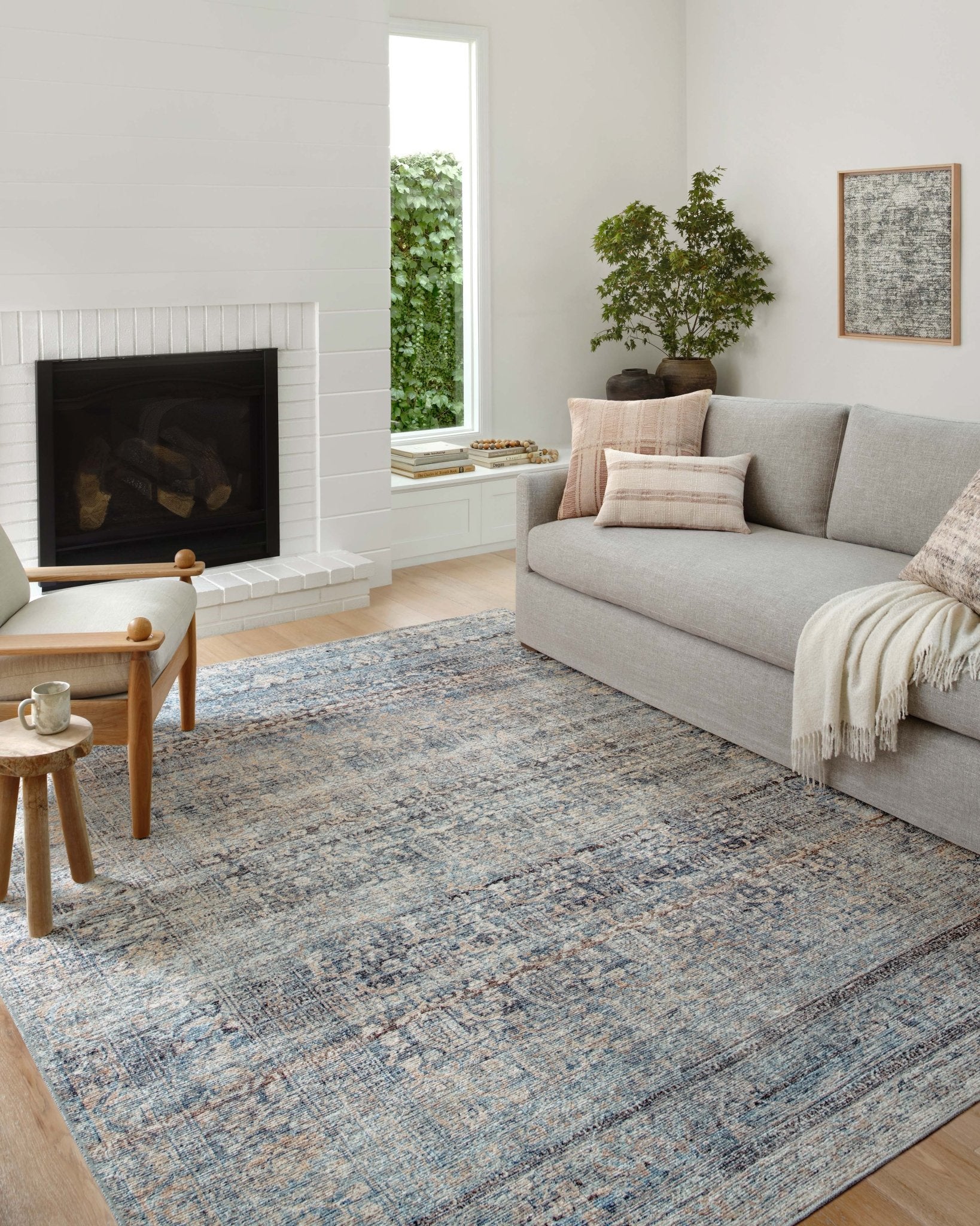 Amber Lewis x Loloi Billie Denim / Blush Rug