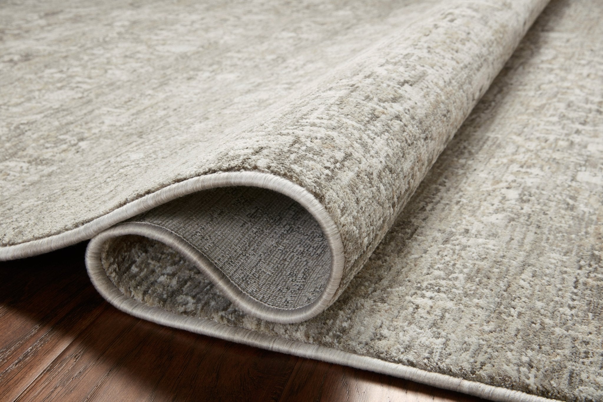 Amber Lewis x Loloi Honora Grey / Beige Rug