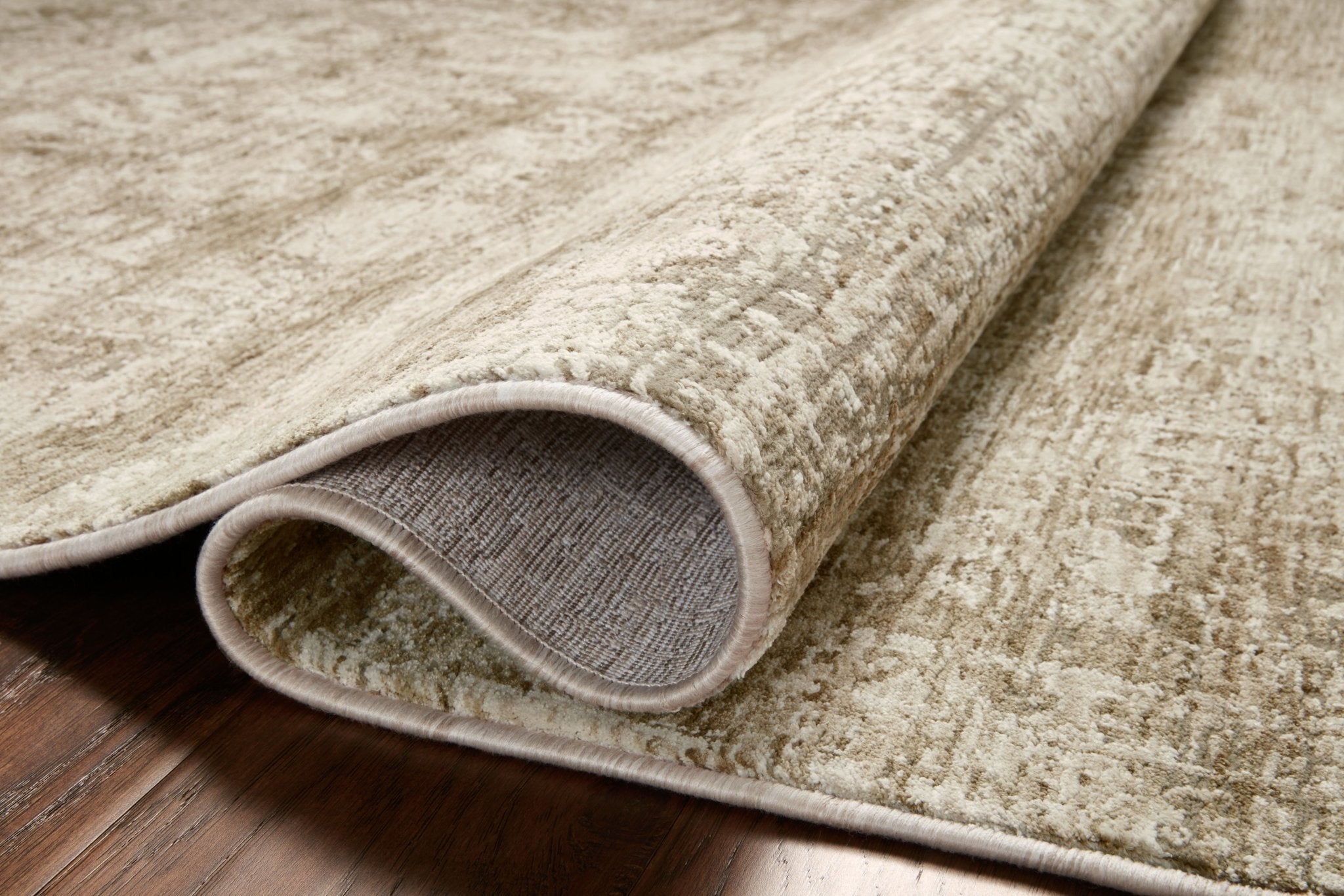 Amber Lewis x Loloi Honora Khaki / Beige Rug