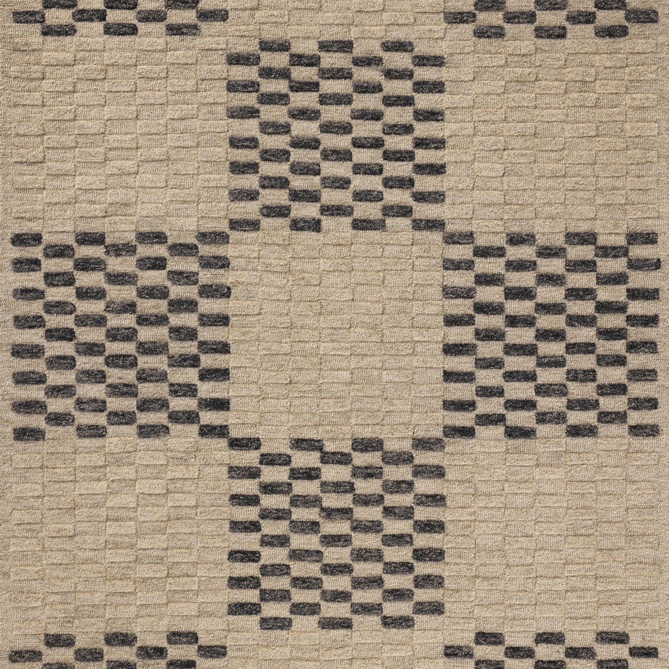 Chris Loves Julia x Loloi Bradley Beige / Midnight Rug