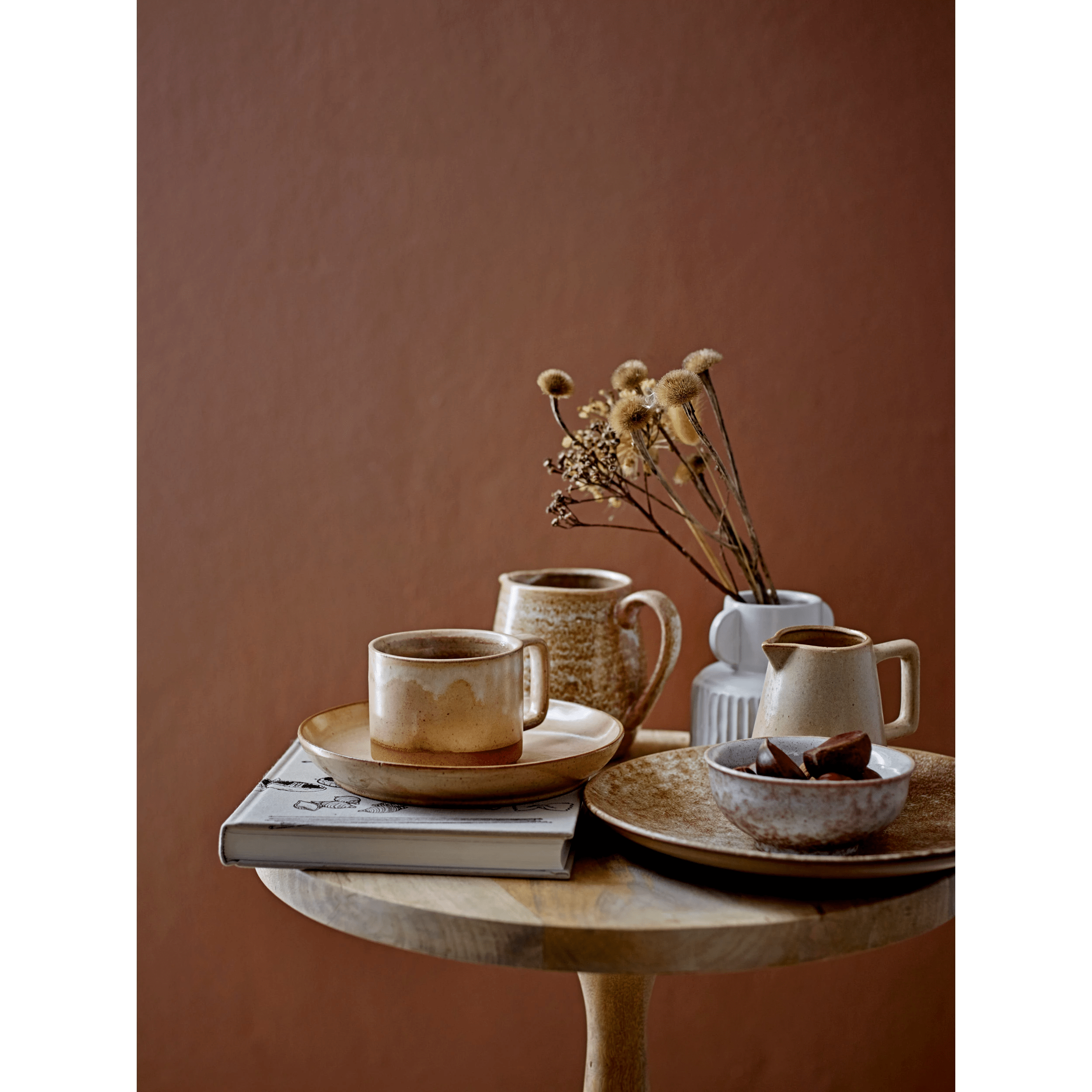 Stoneware Pleated Vase with White Glaze Finish