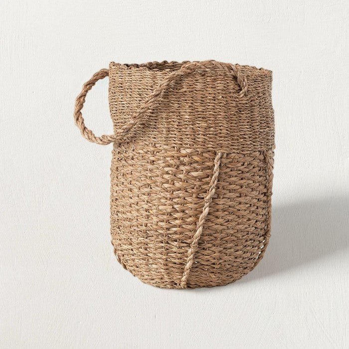 Hand Woven Bankuan Basket with Handle