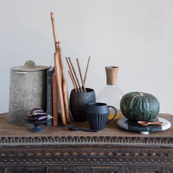 Textured Terracotta Jar with Lid, Matte Beige