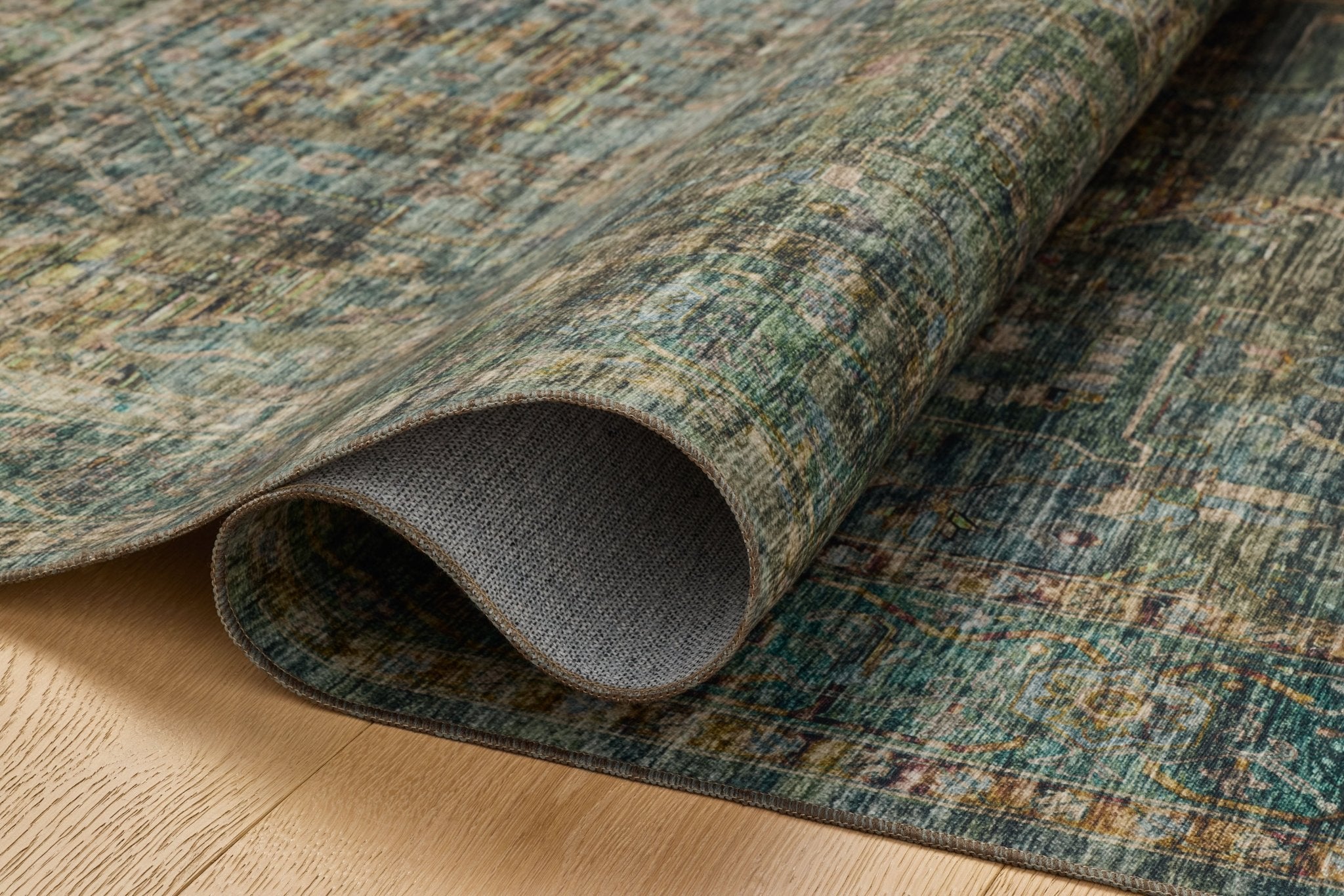 Loloi II Anniston Lagoon / Multi Rug