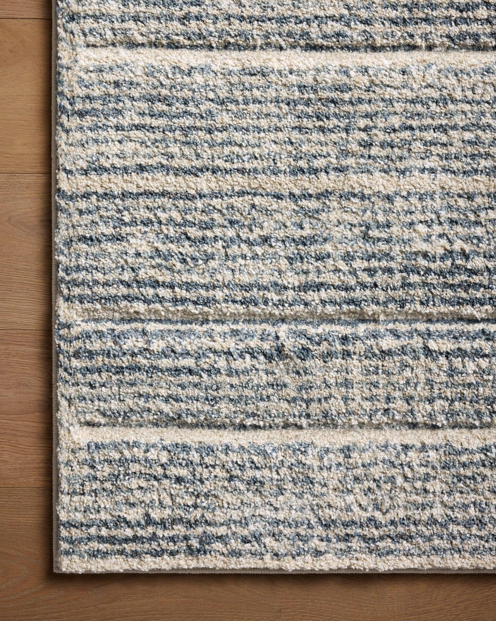 Loloi Silas Oatmeal / Blue Rug