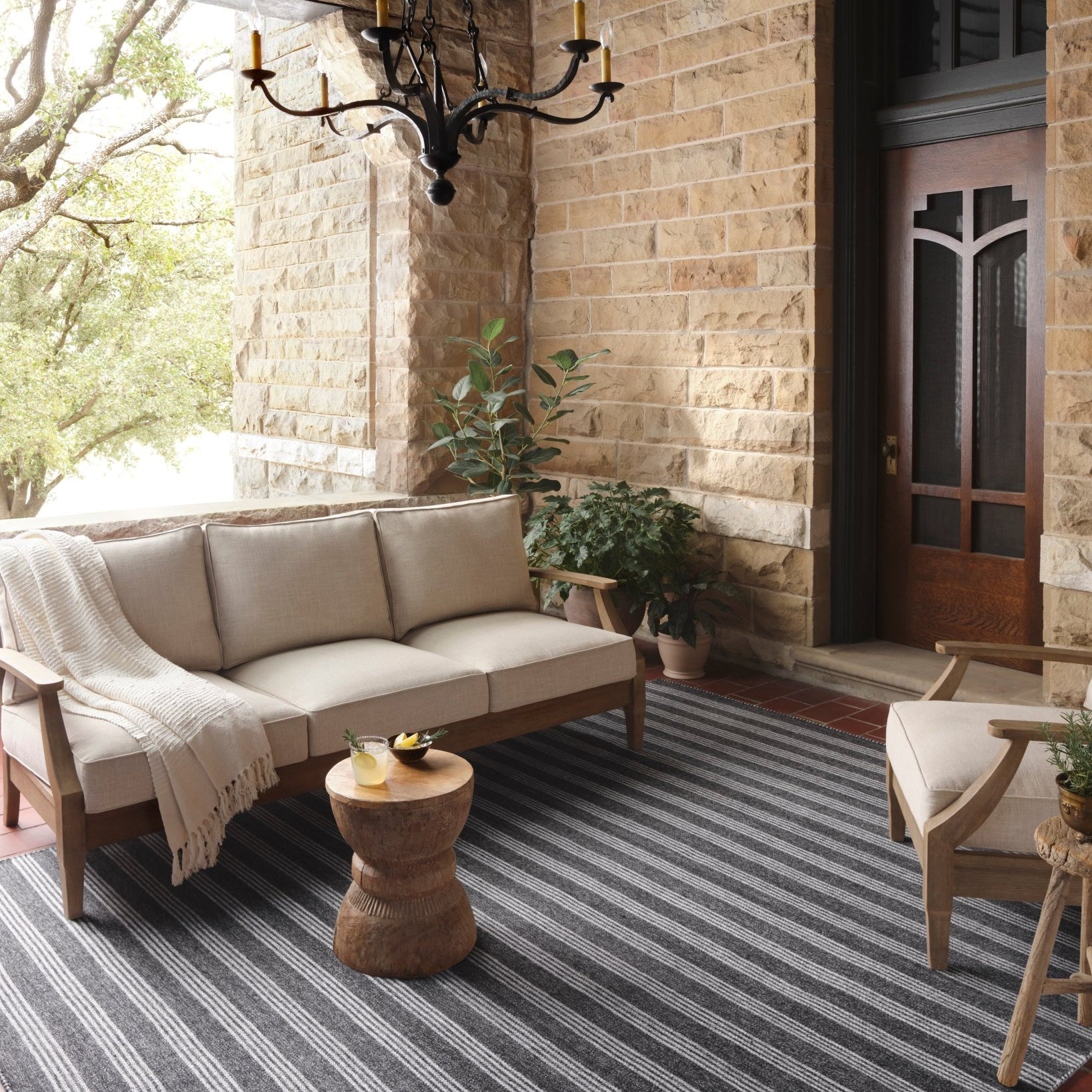 Magnolia Home by Joanna Gaines x Loloi Charlie Charcoal / Grey Rug