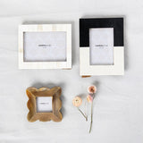 Scalloped 3x3 Resin Picture Frame